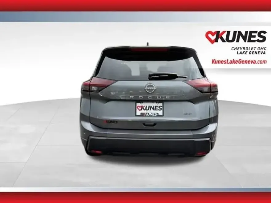 2024 Nissan Rogue S photo 1