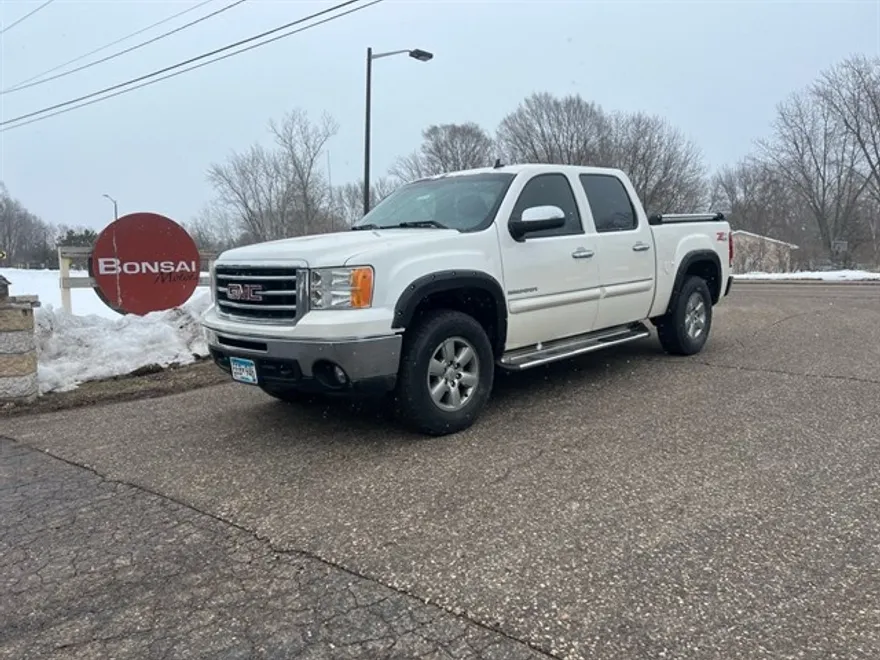 2012 Gmc Sierra 1500 SLE photo 1