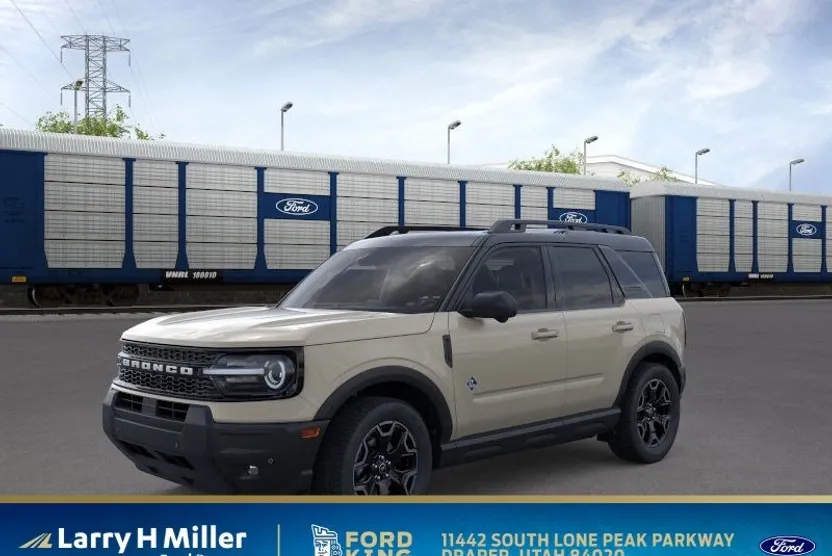 2025 Ford Bronco Sport Outer Banks photo 1