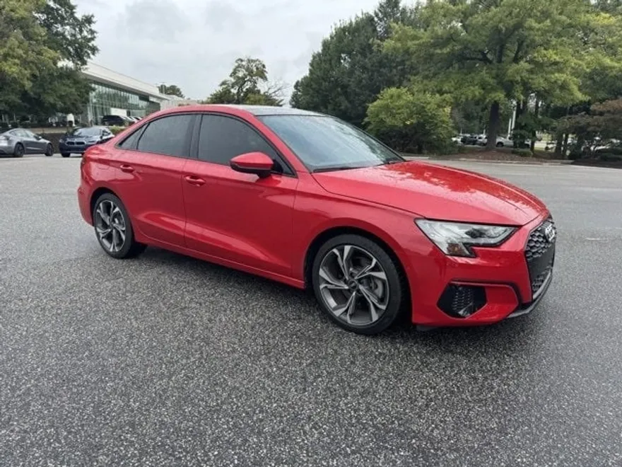 2022 Audi A3 40 Premium photo 1