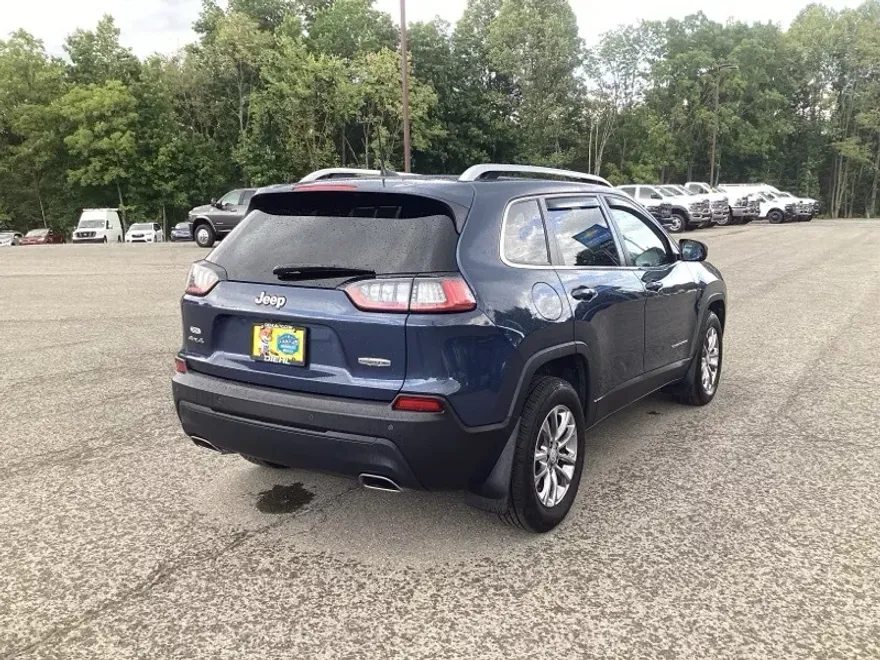 2021 Jeep Cherokee Latitude Lux photo 1