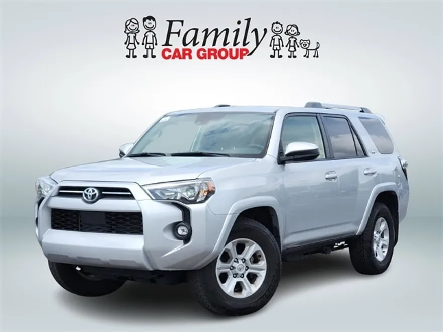 2024 Toyota 4Runner SR5 photo 1