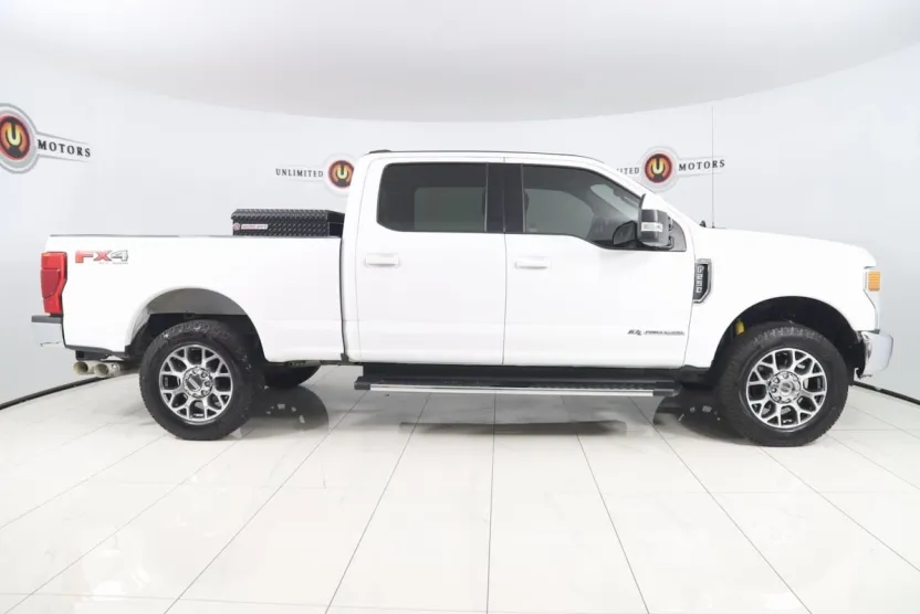 2020 Ford F-250 Lariat photo 1
