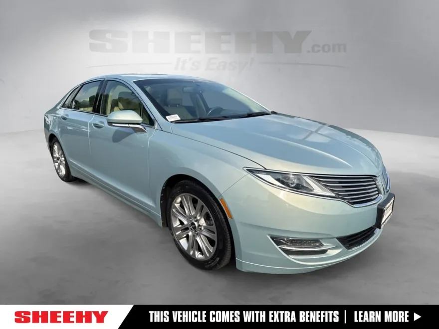 2013 Lincoln MKZ Hybrid photo 1