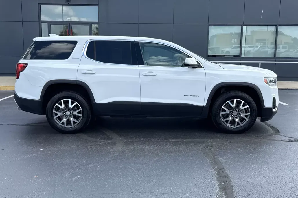2020 Gmc Acadia SLE photo 1