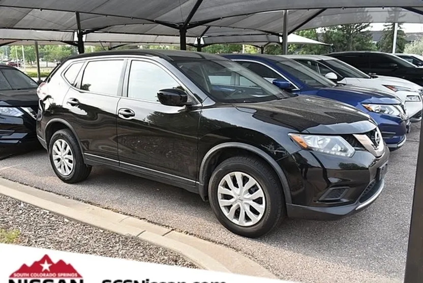 2016 Nissan Rogue S photo 1