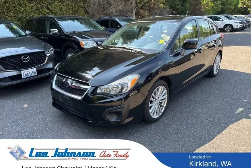 2012 Subaru Impreza 2.0i Premium photo 1