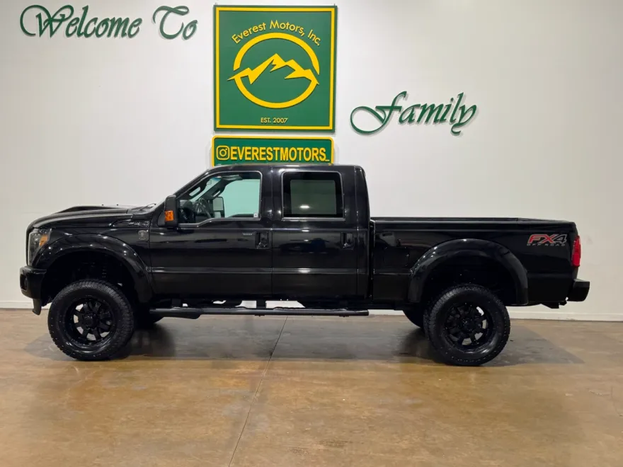 2015 Ford F-250 Lariat photo 1