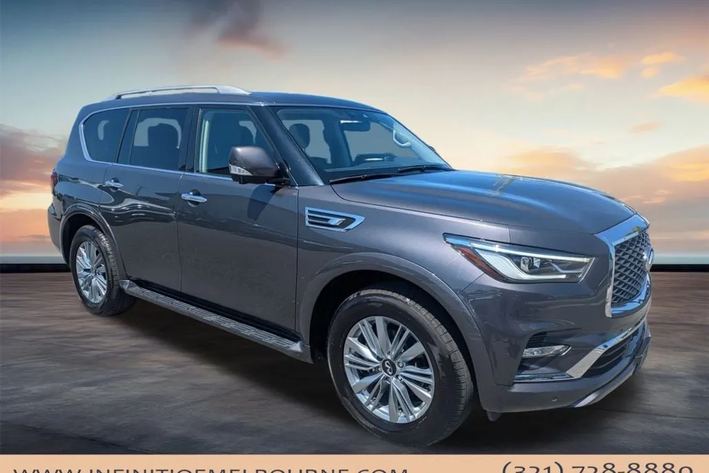 2024 Infiniti QX80 Luxe photo 1