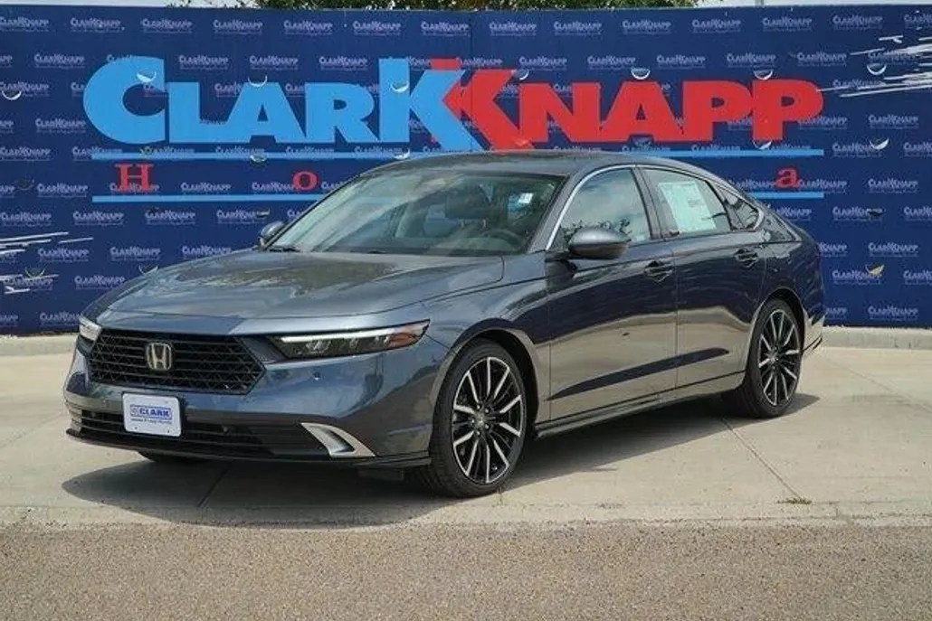 2025 Honda Accord Hybrid Touring photo 1