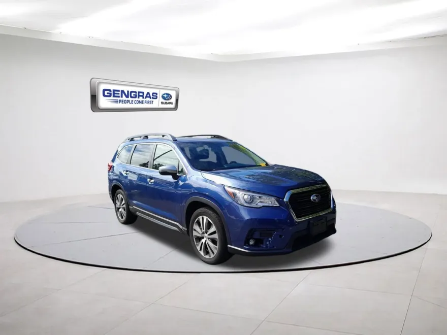 2022 Subaru Ascent Touring photo 1