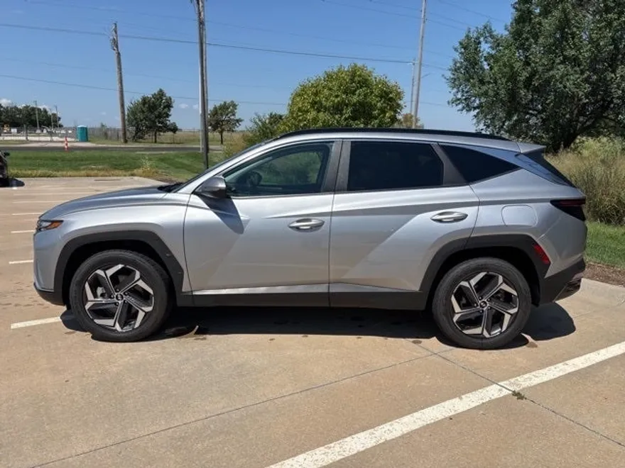 2023 Hyundai Tucson Hybrid SEL Convenience photo 1