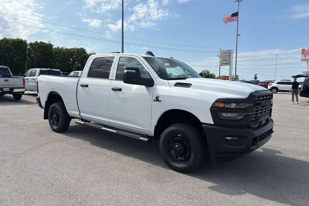 2025 Ram 2500 Tradesman photo 1