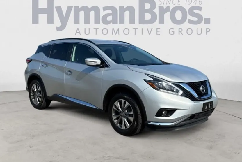 2018 Nissan Murano SV photo 1