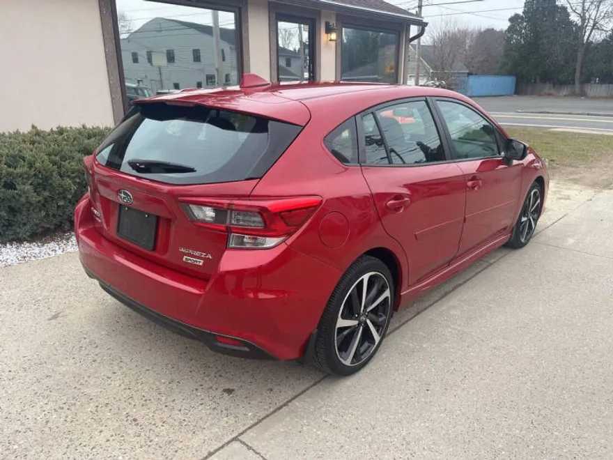 2020 Subaru Impreza Sport photo 1