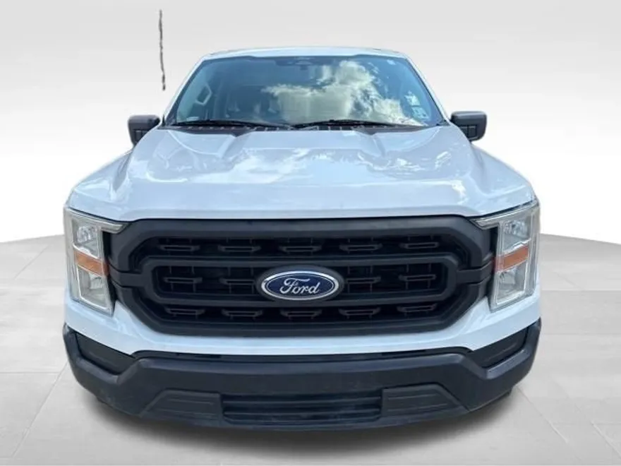 2022 Ford F-150 XL photo 1