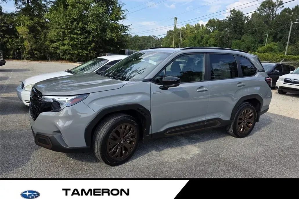 2025 Subaru Forester Sport photo 1