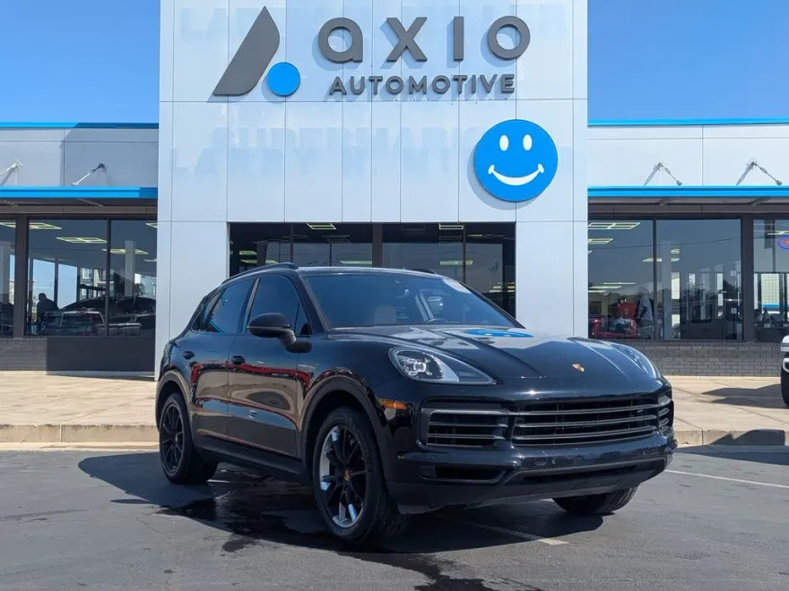 2019 Porsche Cayenne Base photo 1