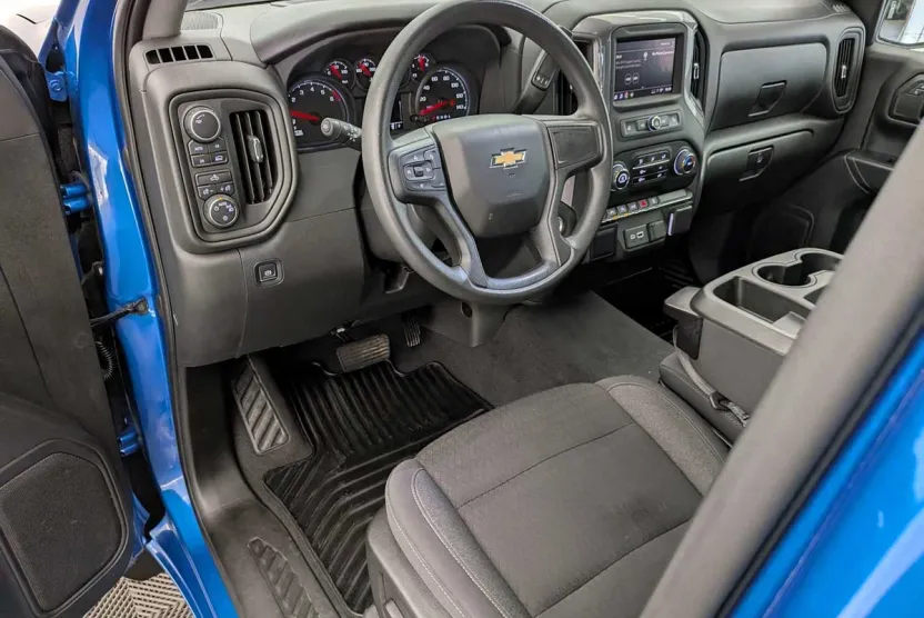 2022 Chevrolet Silverado 1500 Custom photo 1