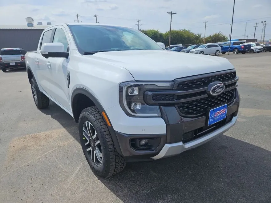 2025 Ford Ranger Lariat photo 1