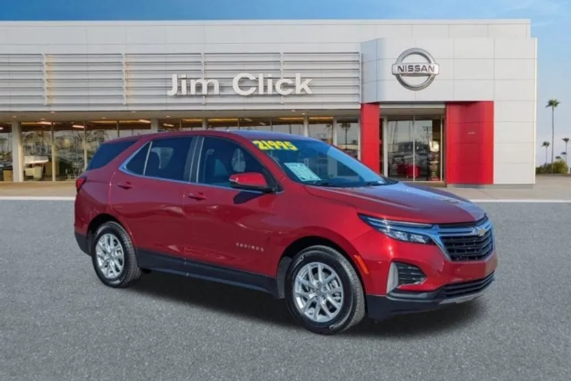2023 Chevrolet Equinox LT photo 1