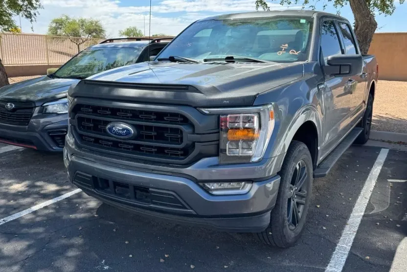 2022 Ford F-150 XLT photo 1
