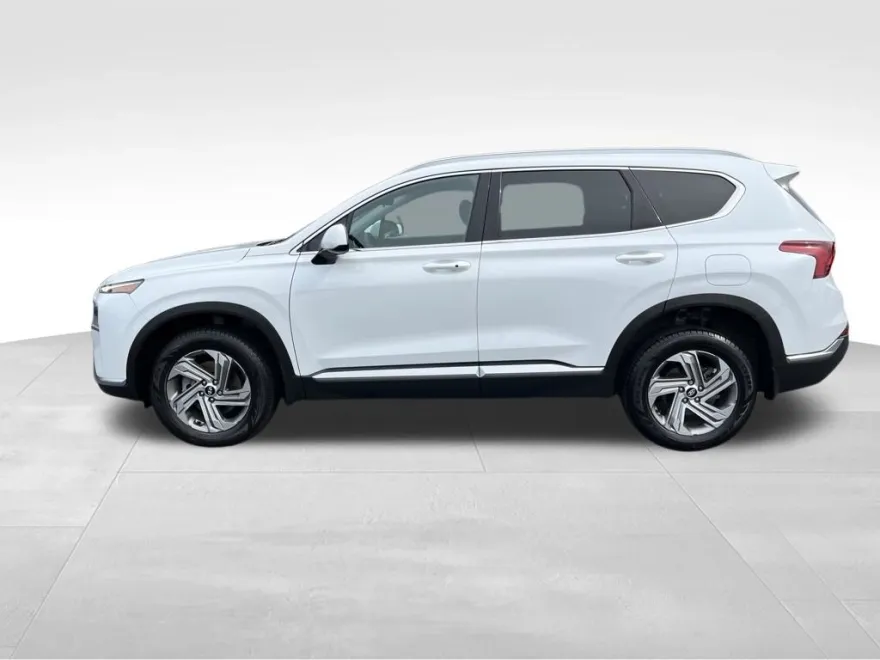 2022 Hyundai Santa Fe SEL photo 1
