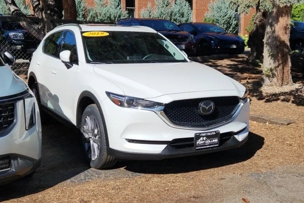2019 Mazda CX-5 Grand Touring Reserve photo 1
