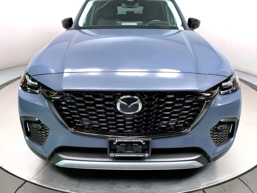 2025 Mazda CX-70 Plug-in Hybrid Premium photo 10