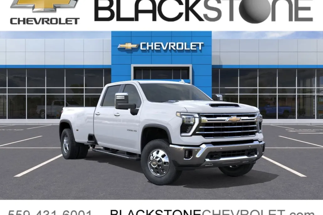 2025 Chevrolet Silverado 3500HD LTZ photo 1