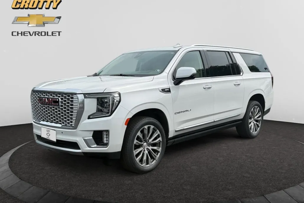2021 Gmc Yukon XL Denali photo 1