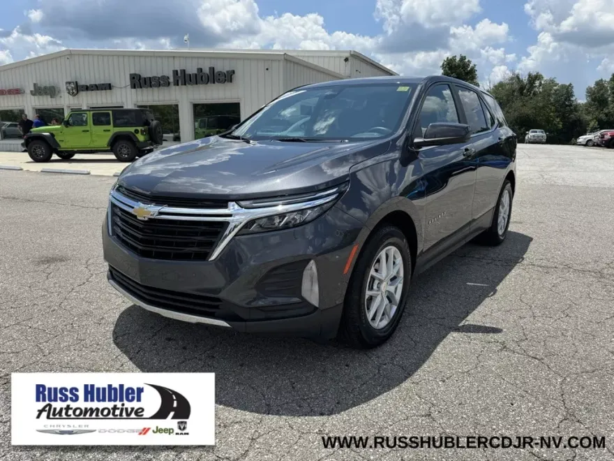 2022 Chevrolet Equinox LT photo 1