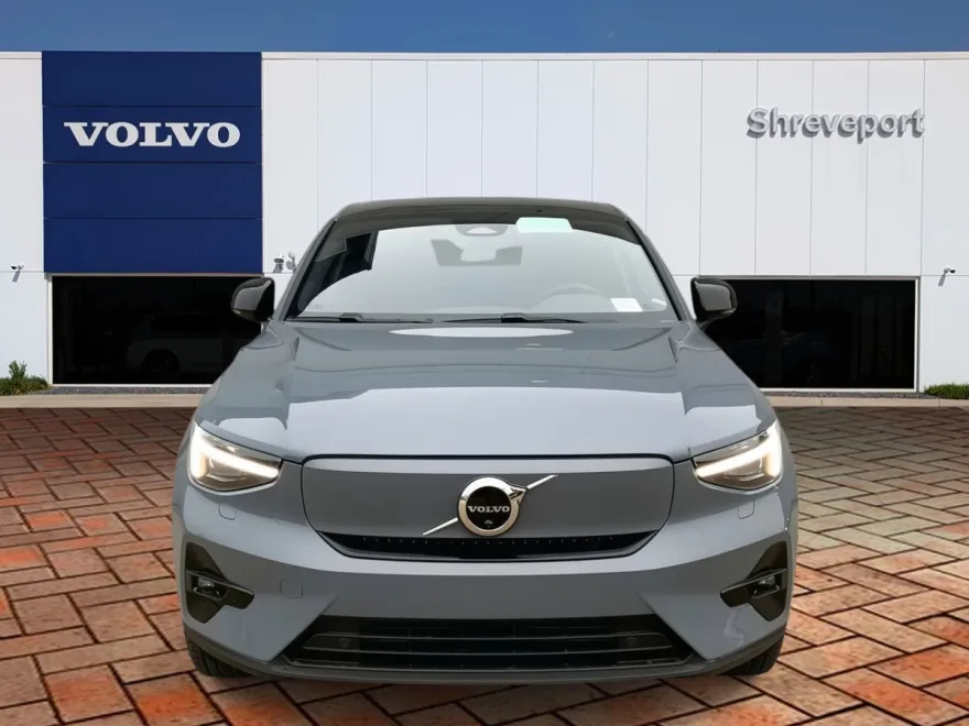 2023 Volvo C40 Recharge Ultimate photo 1