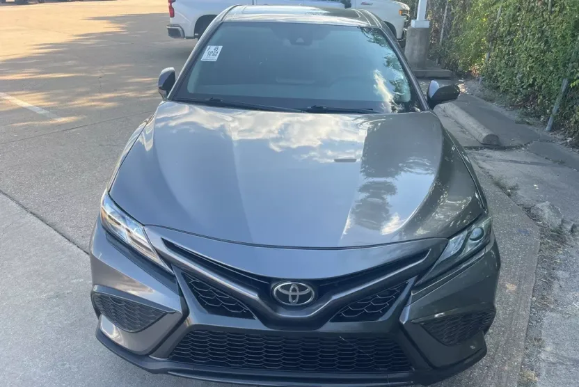 2024 Toyota Camry Hybrid XSE photo 1