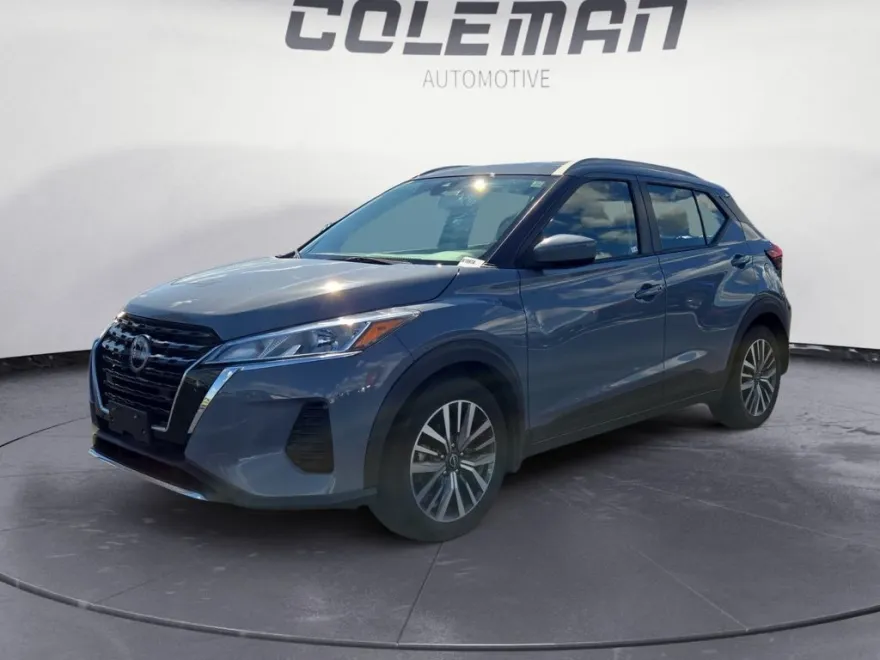 2024 Nissan Kicks SV photo 1