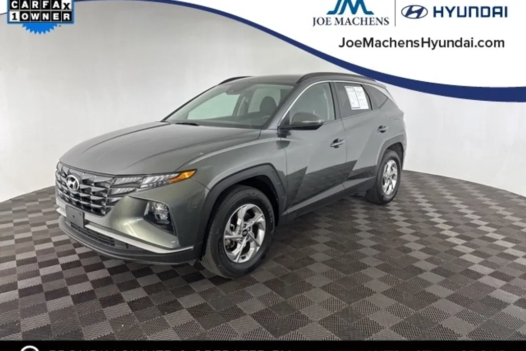 2022 Hyundai Tucson SEL photo 1