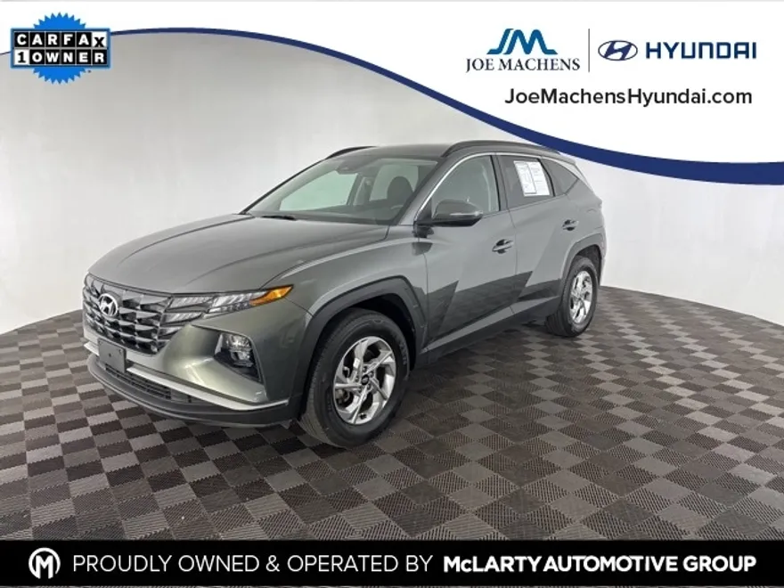 2022 Hyundai Tucson SEL photo 1