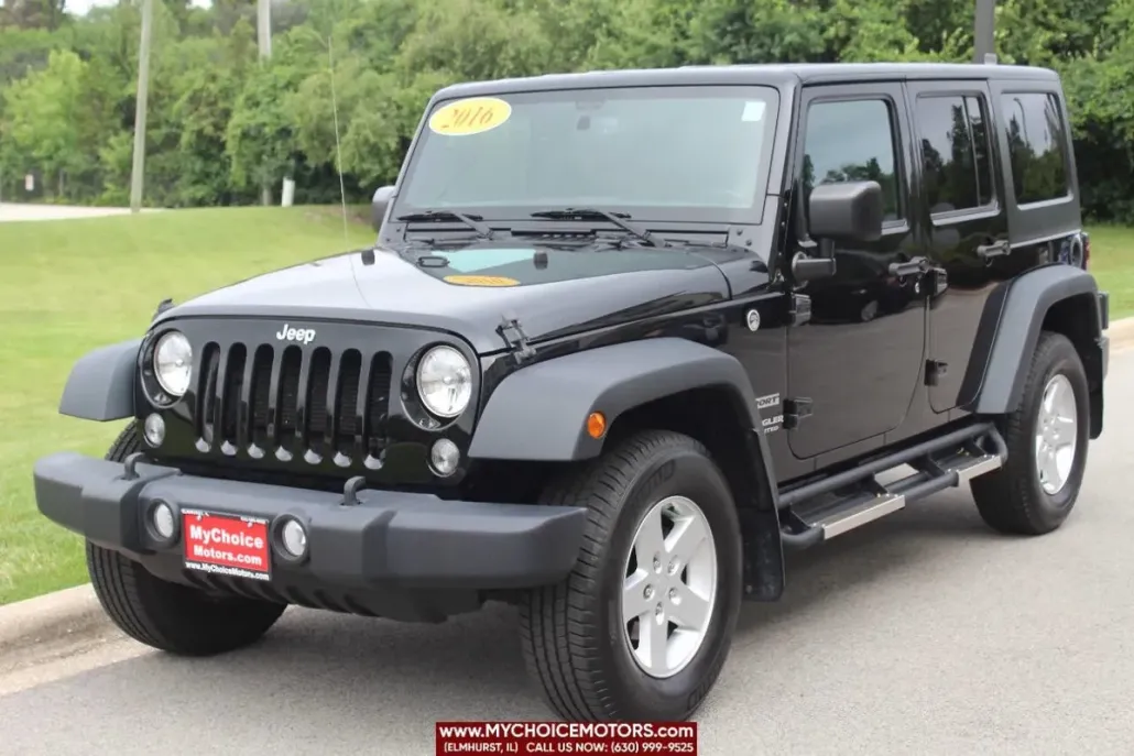 2016 Jeep Wrangler Unlimited Sport photo 1