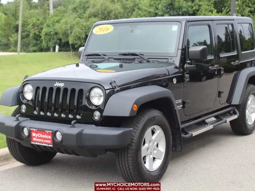 2016 Jeep Wrangler Unlimited Sport photo 1
