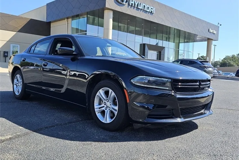 2023 Dodge Charger SXT photo 1