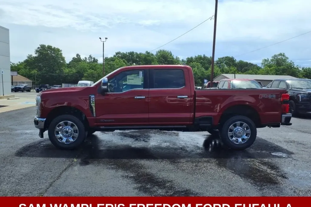 2025 Ford F-250 photo 1