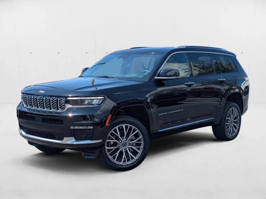 2021 Jeep Grand Cherokee L Summit Reserve photo 1