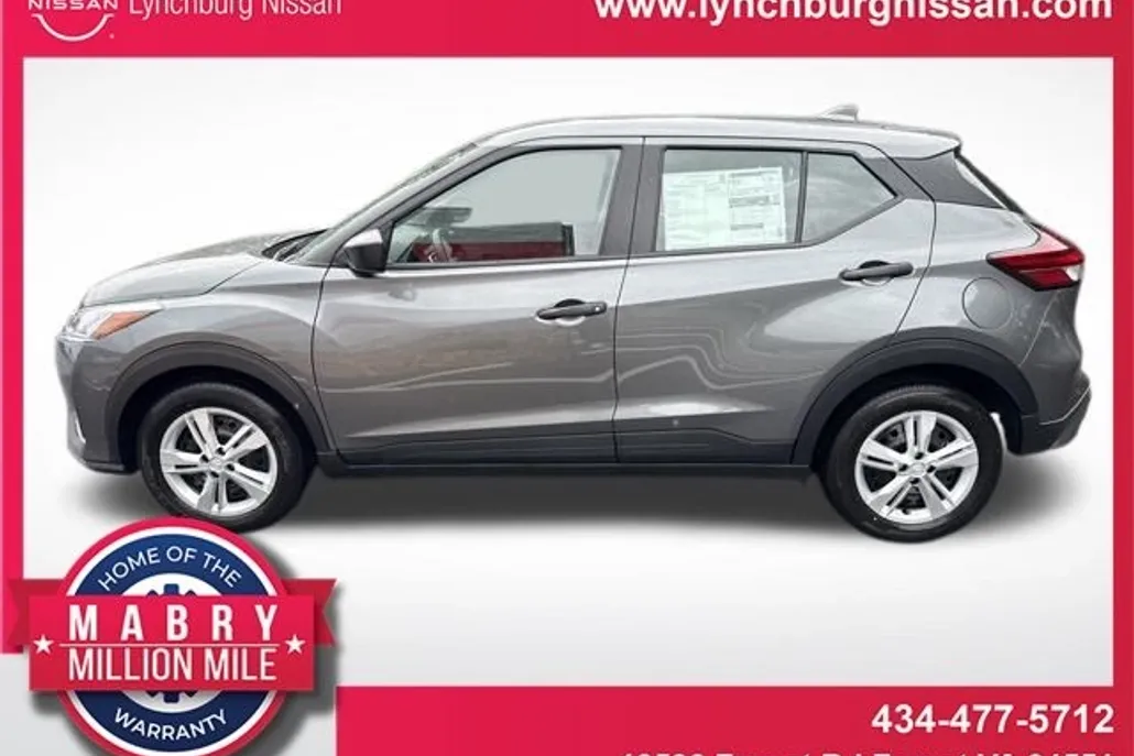 2025 Nissan Kicks Play S photo 1