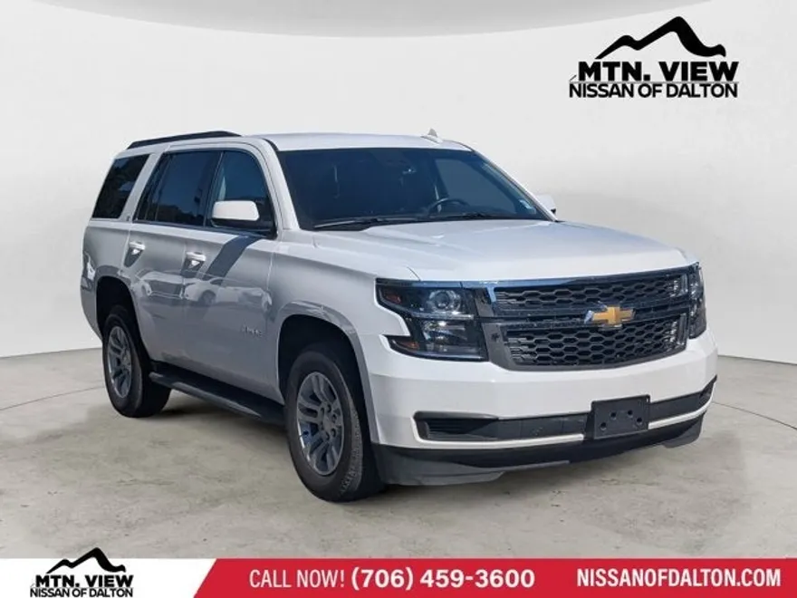 2019 Chevrolet Tahoe LT photo 1