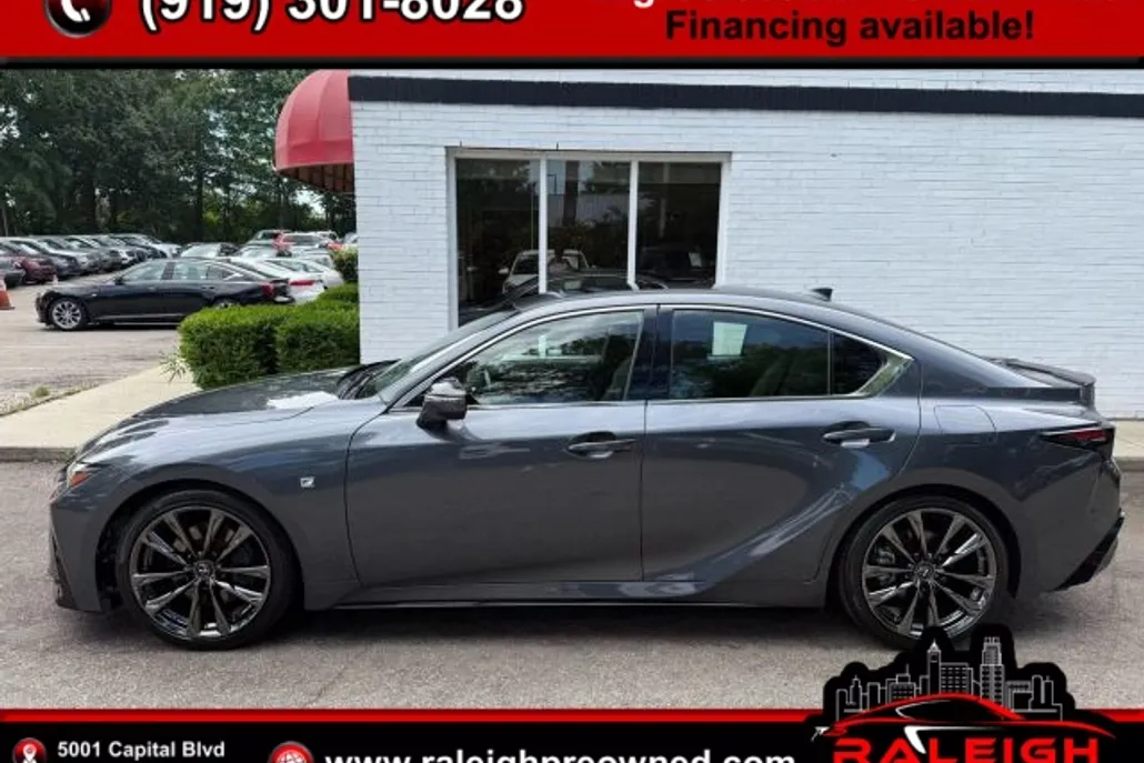 2021 Lexus IS 350 F SPORT photo 1