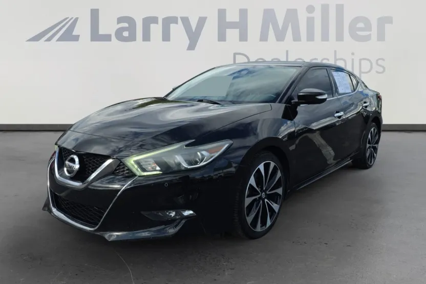 2018 Nissan Maxima SR photo 1
