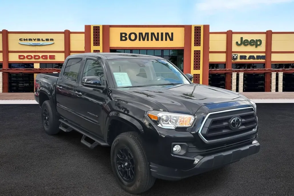 2022 Toyota Tacoma SR5 photo 1