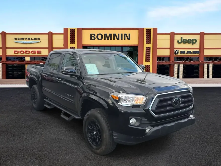 2022 Toyota Tacoma SR5 photo 1