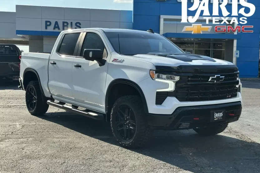 2022 Chevrolet Silverado 1500 LT Trail Boss photo 1