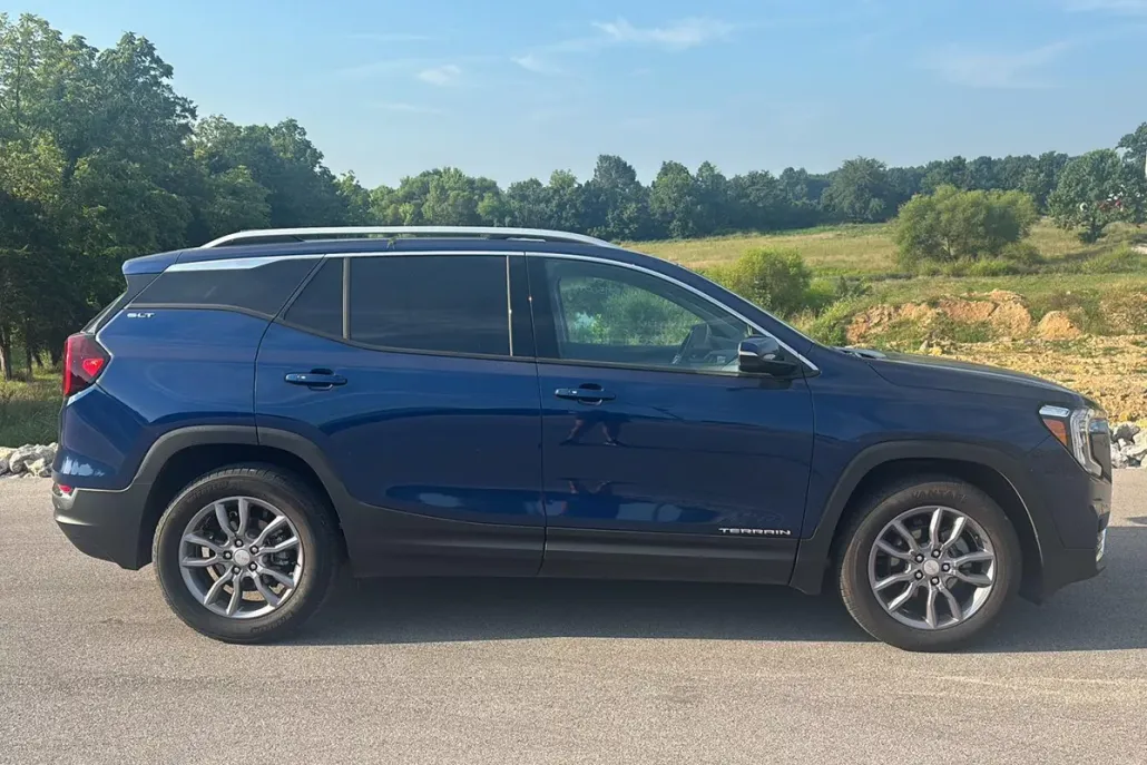 2023 Gmc Terrain SLT photo 1